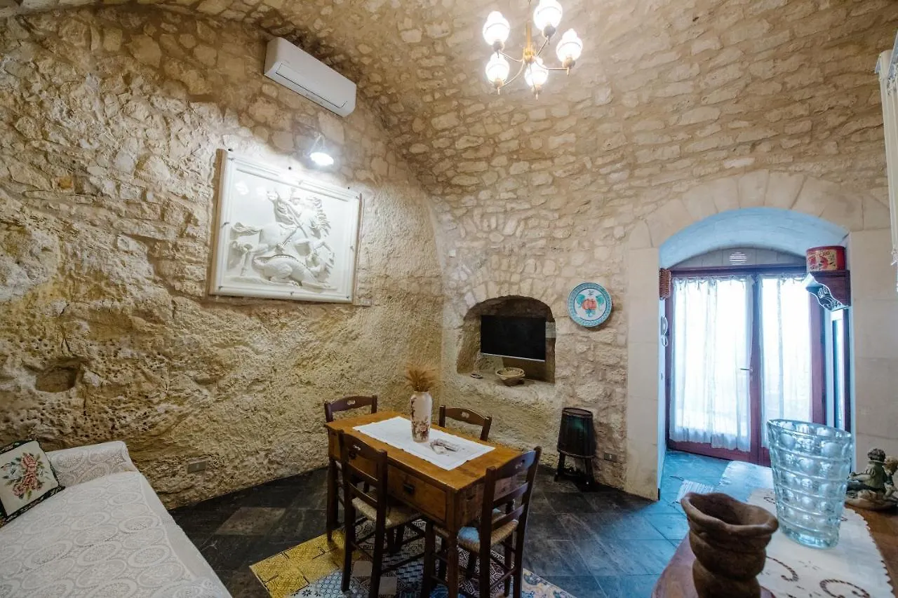 Le Cacinare Apartment Modica Italy