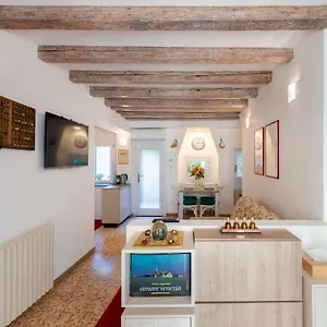 https://ca-marcello-venice.hotelslidodijesolo.com